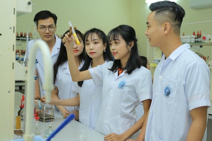 Hình ảnh đề tài nghiên cứu khoa học y học điều dưỡng 2